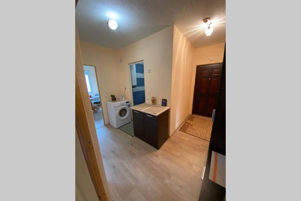 Sunny Apartment By The River Sandanski Esterno foto